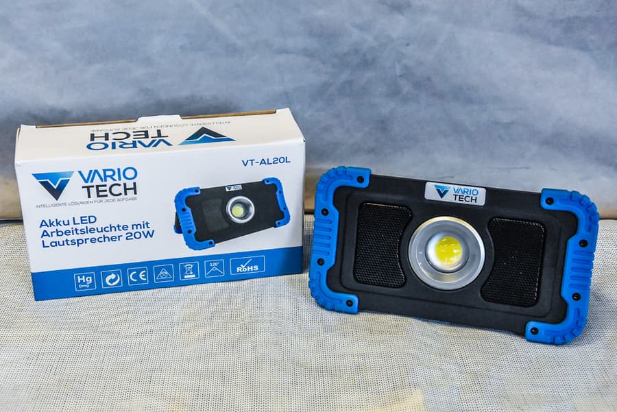 Akku LED Arbeitsleuchte mit Lautsprecher Vario Tech VT-AL20L